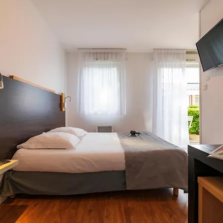 Cerise Nantes Atlantis Apartahotel