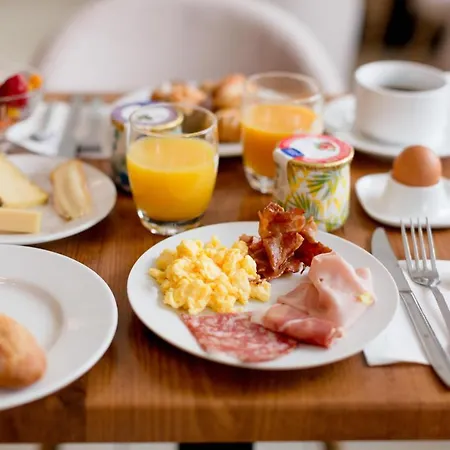 Cerise Nantes Atlantis Ξενοδοχείο με διαμερίσματα 3*