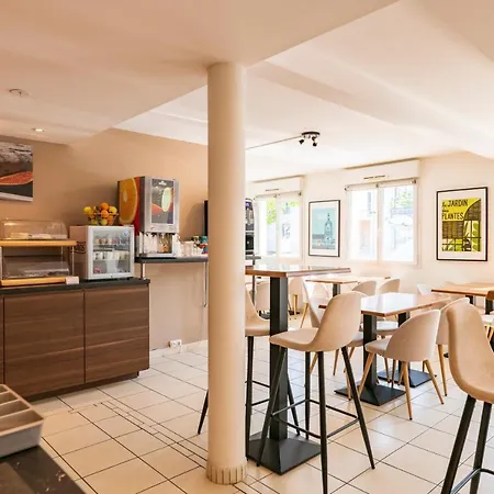 色赖斯南特亚特兰蒂斯旅馆 3* 圣埃尔布兰