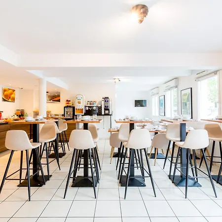 公寓式酒店 色赖斯南特亚特兰蒂斯旅馆 圣埃尔布兰