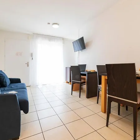 色赖斯南特亚特兰蒂斯旅馆 公寓式酒店 圣埃尔布兰