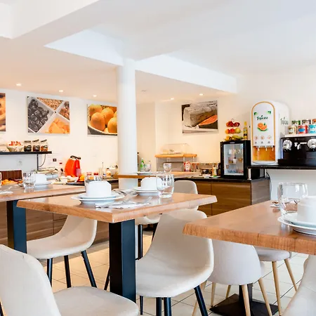 色赖斯南特亚特兰蒂斯旅馆 公寓式酒店 圣埃尔布兰