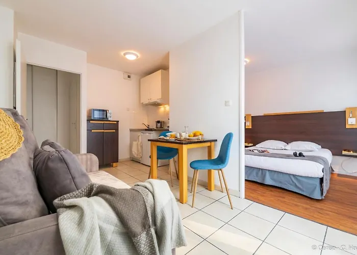 Cerise Nantes Atlantis Appart hôtel 3*