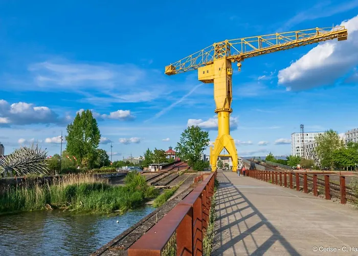 Cerise Nantes Atlantis Aparthotel 3*