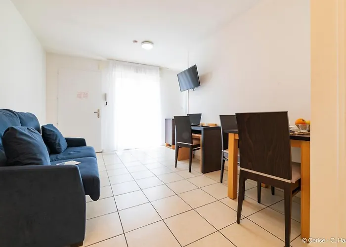 Cerise Nantes Atlantis Aparthotel Saint-Herblain